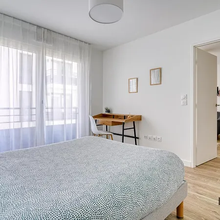Le Repere - En Bordure De Paris - 357c Rueil-Malmaison